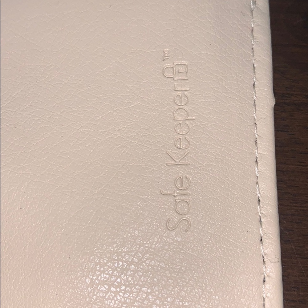 Wallet - Picture 2 of 3